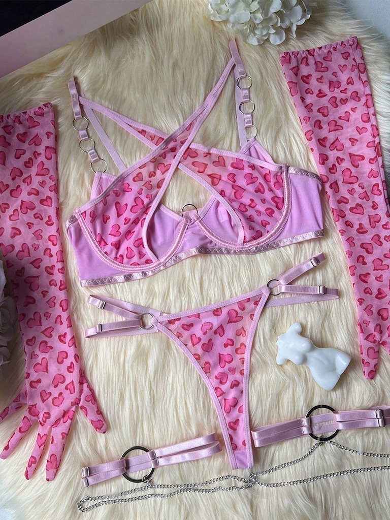 LENCERÍA CORAZÓN Y LEOPARDO