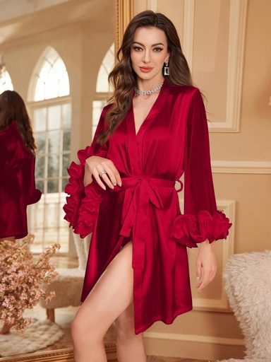 BATA LARGA CON ADORNOS FLORALES